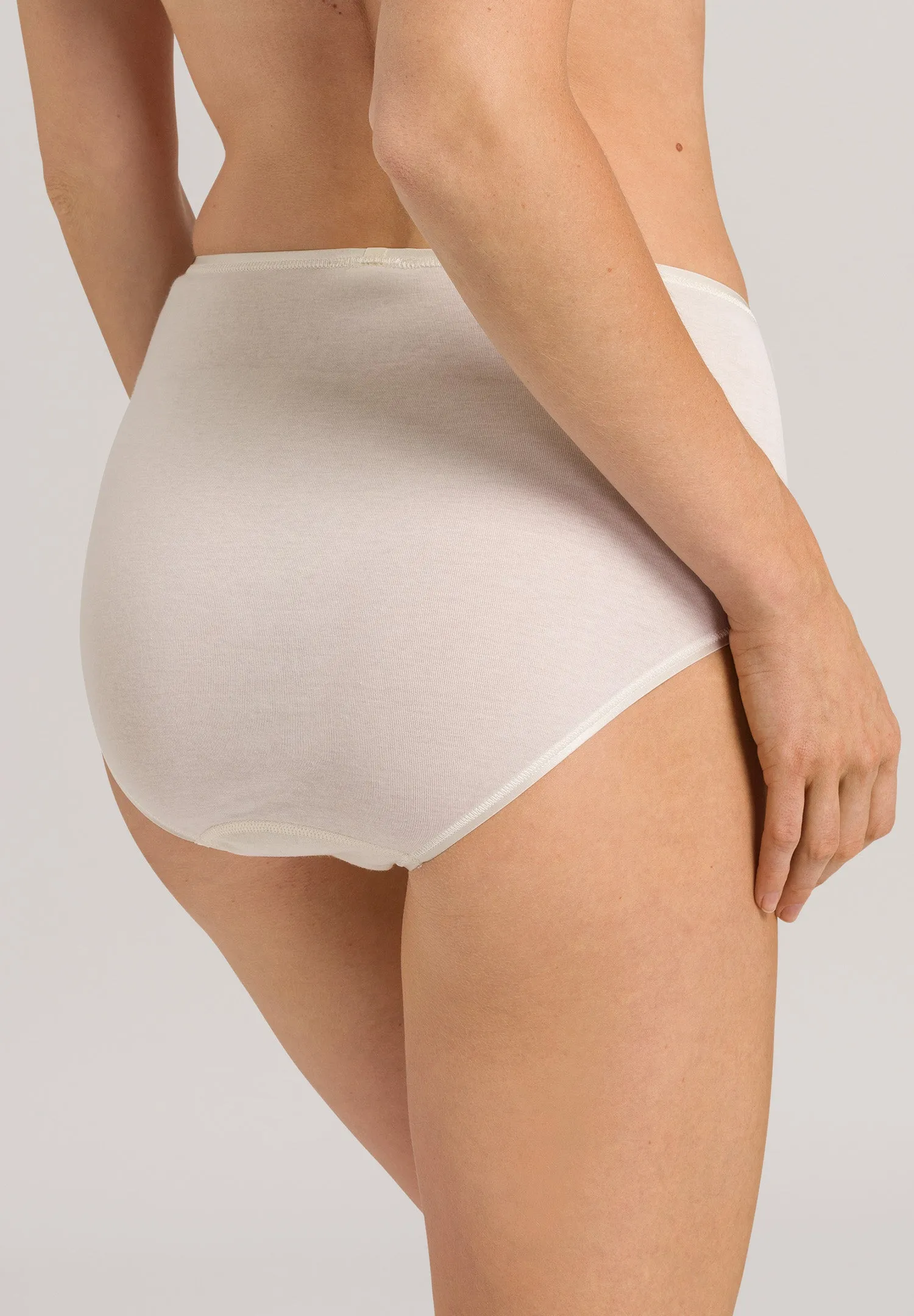 Cotton Seamless Cotton Full Brief | Pale Cream 71625-116